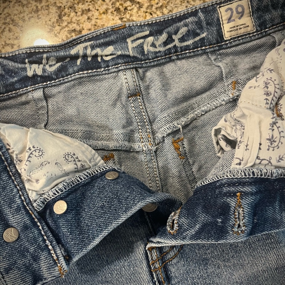 We The Free denim Bermuda shorts - Picture 6 of 8